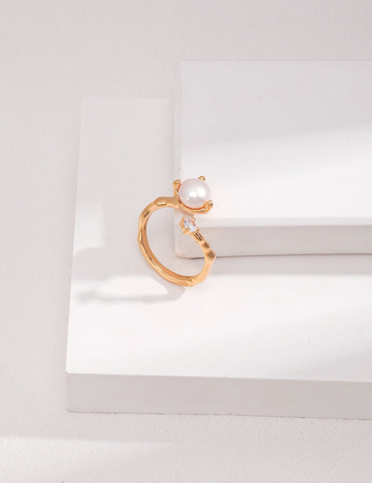 Lunar Whisper Gold Ring