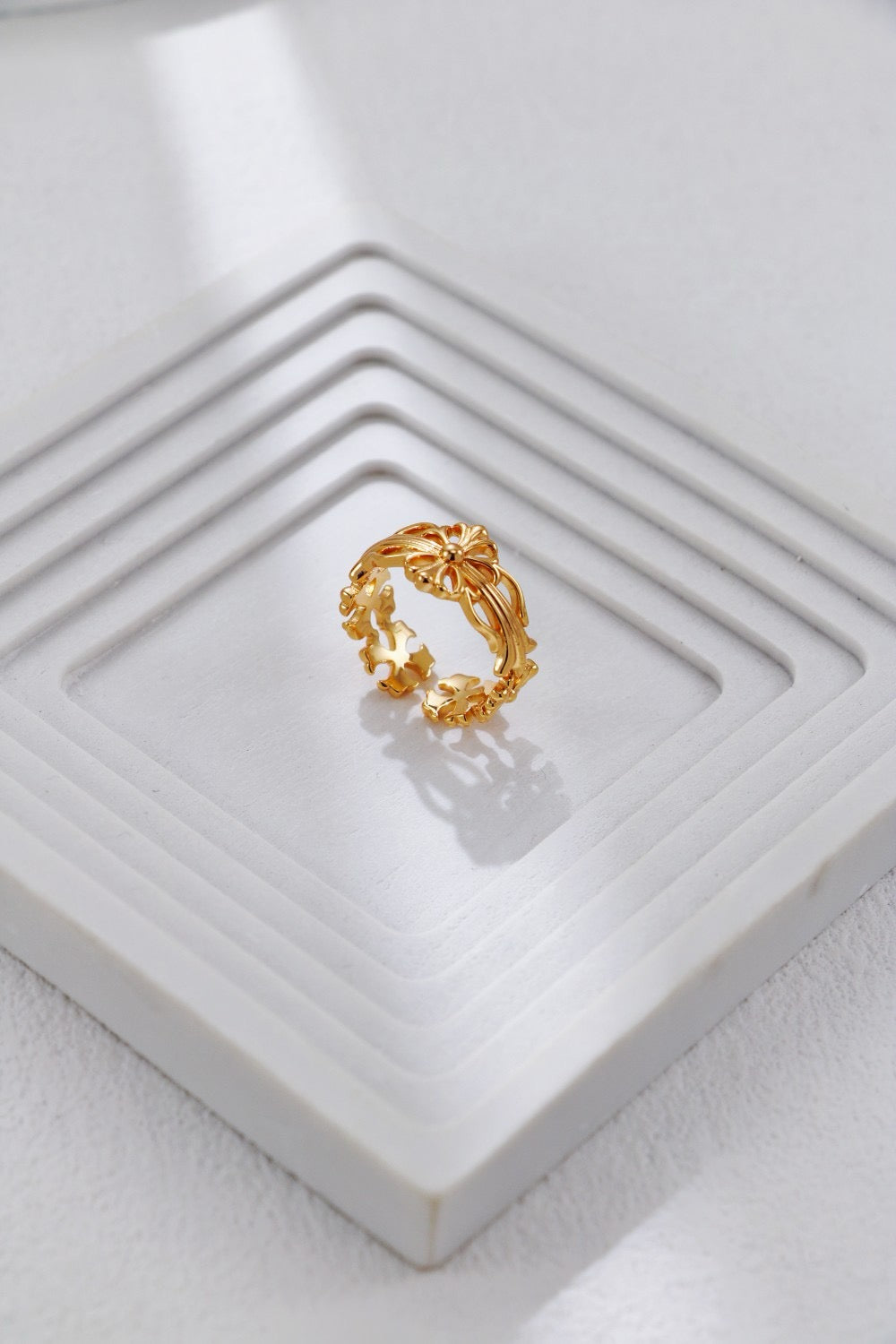 Botanica Ring