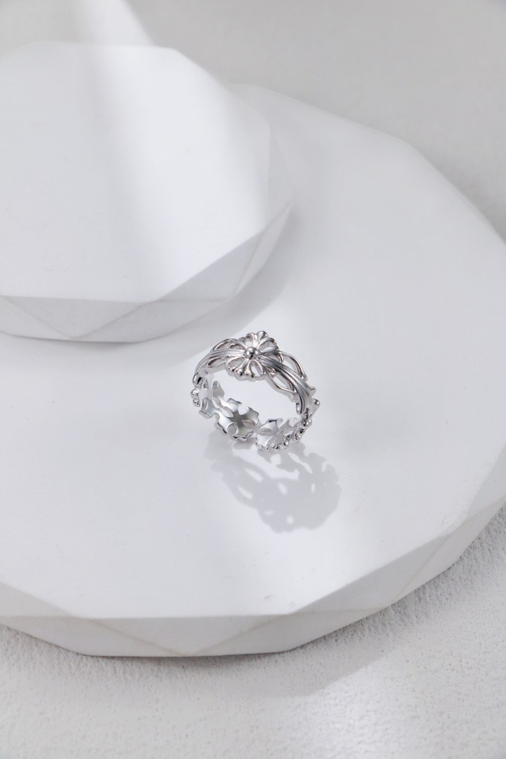 Botanica Ring