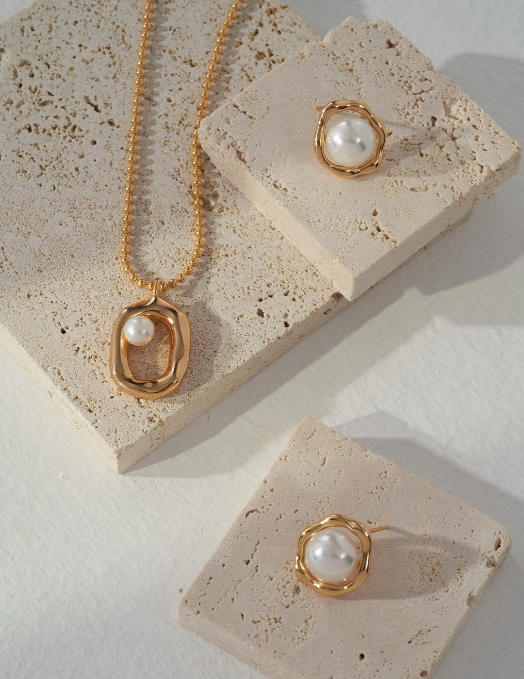 Cloudbound Earring