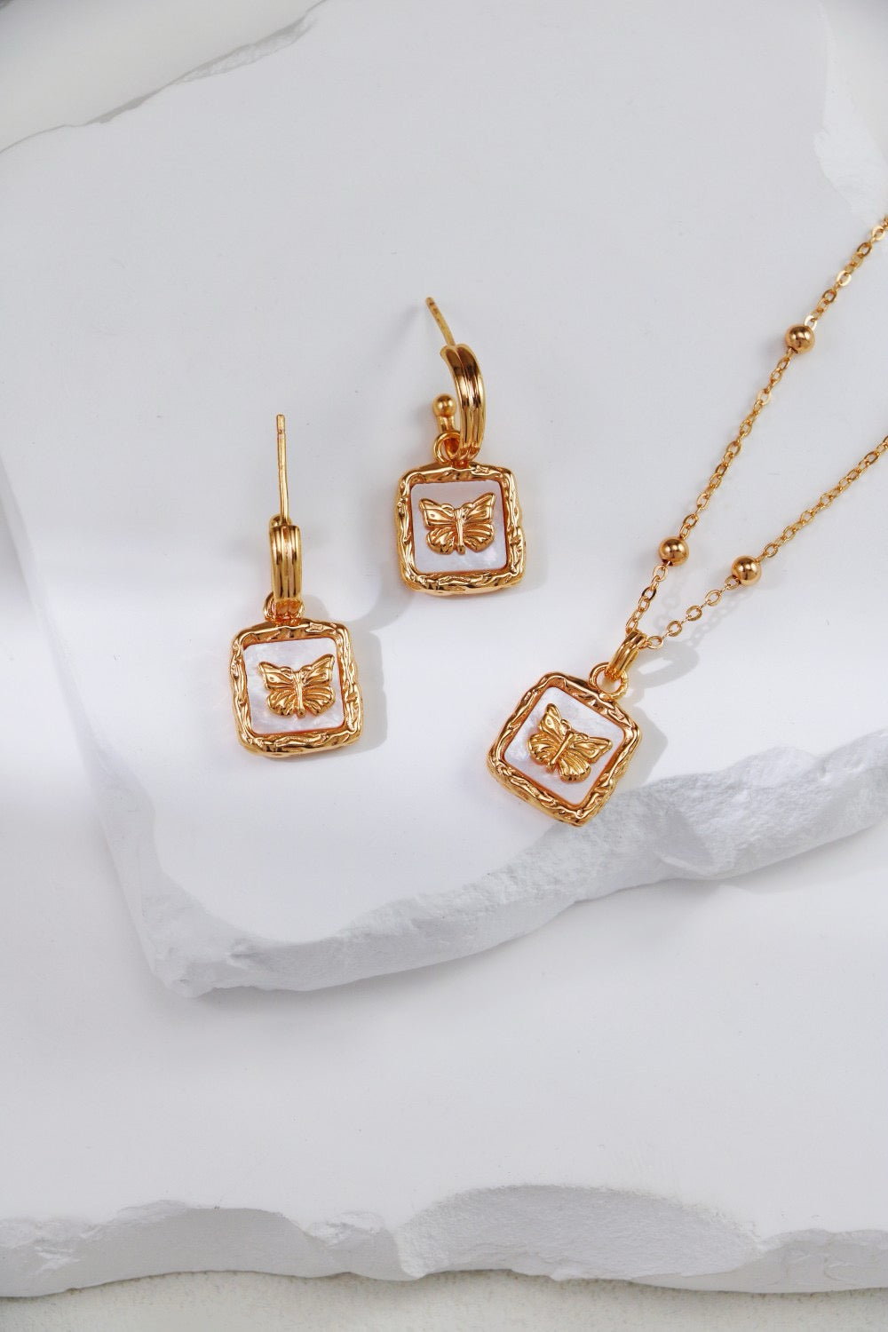 Aurelia Set