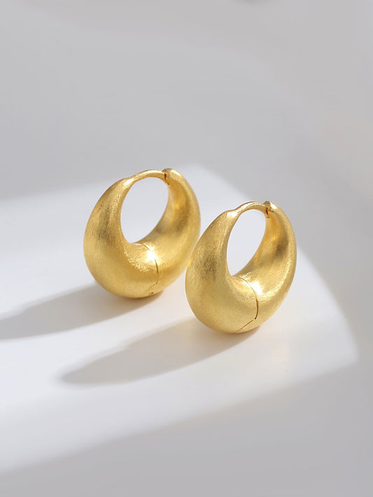 Halo Hug Earring