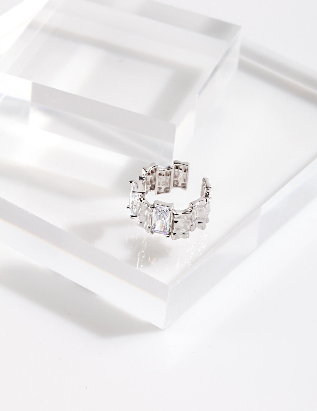 Glimmer Ring