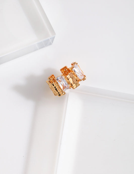 Glimmer Ring