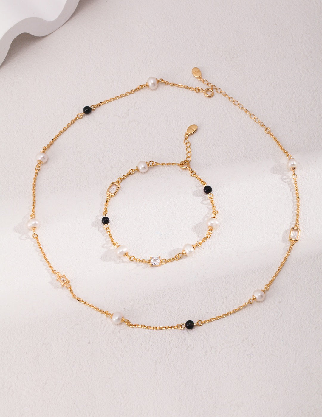 Myst Bracelet