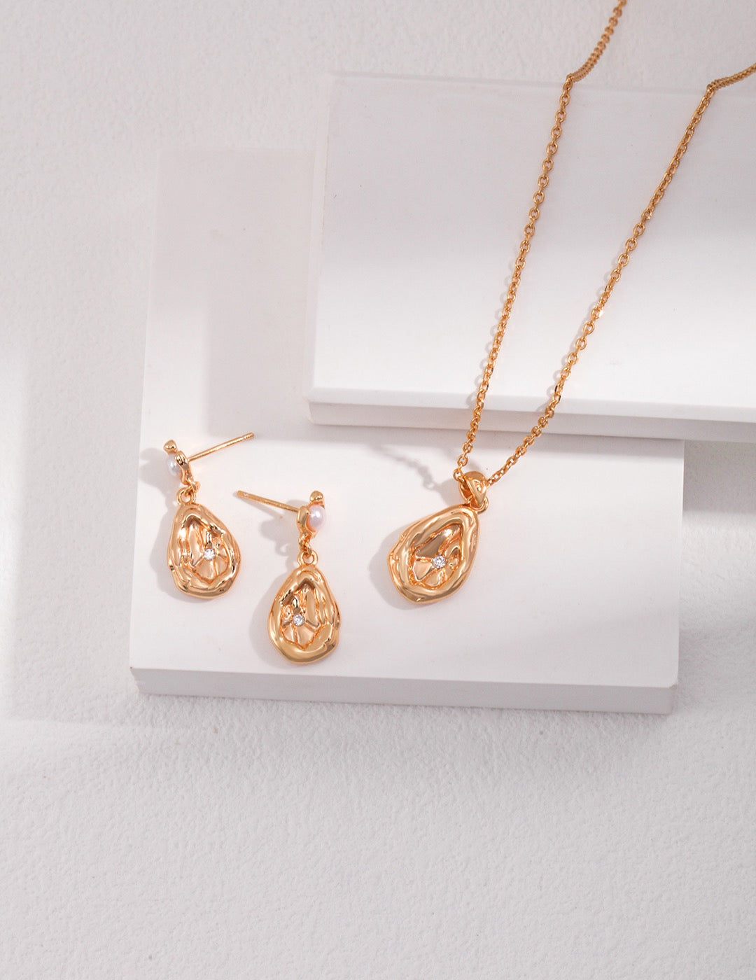 Golden Ripple Earring