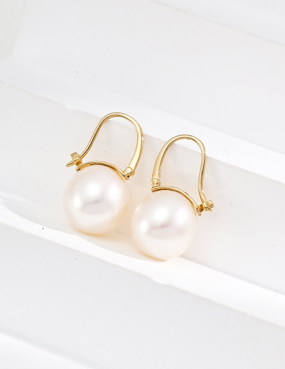Lirio Earring