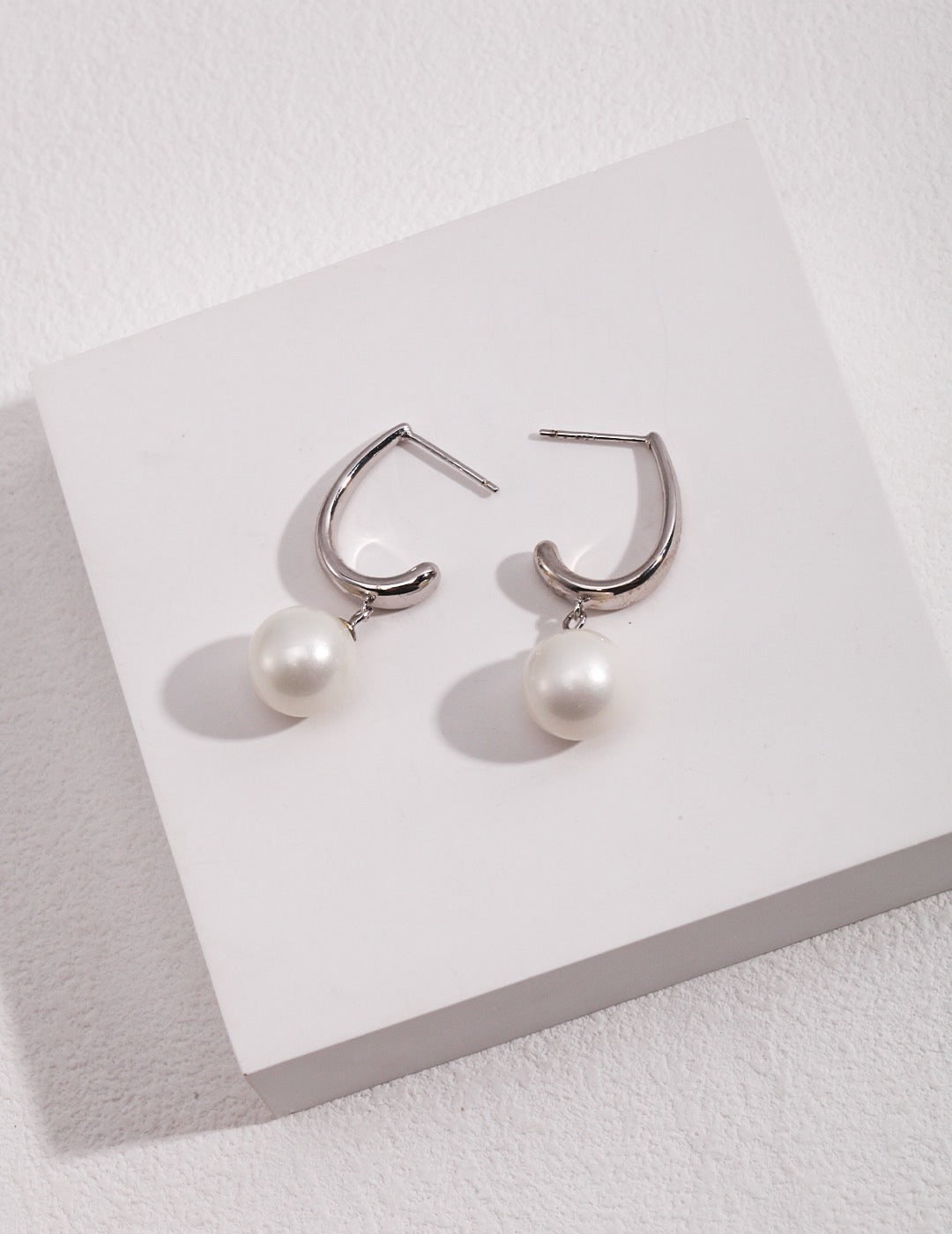 Swerenity Earring