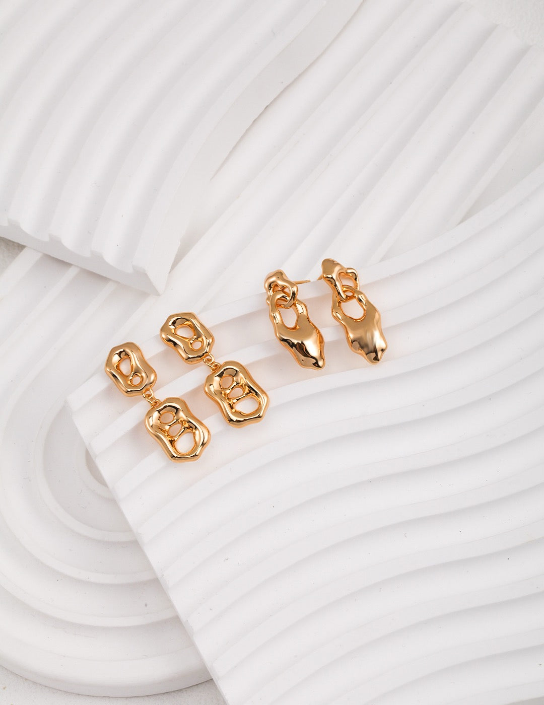Forma Earring