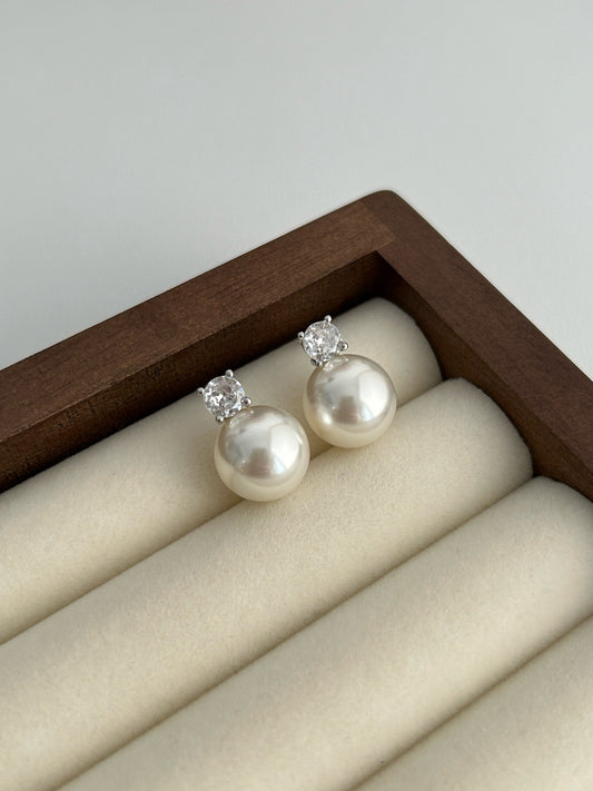 Opalight Earring